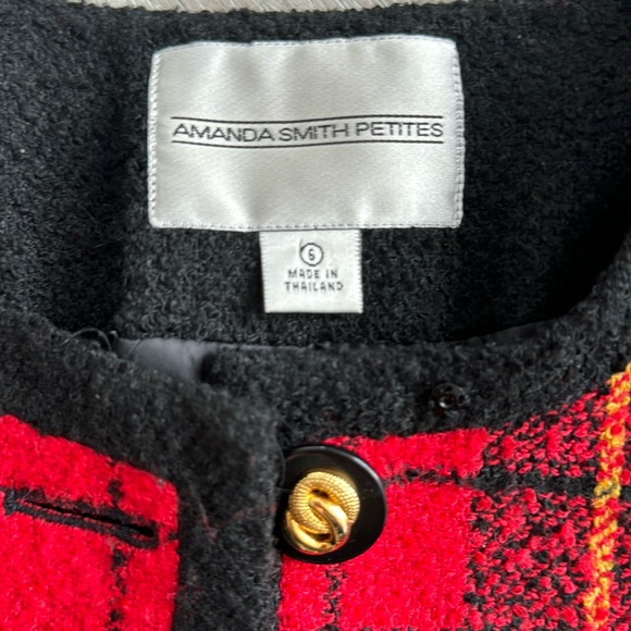 Amanda Smith Petites Short Blazer - Picture 6 of 8